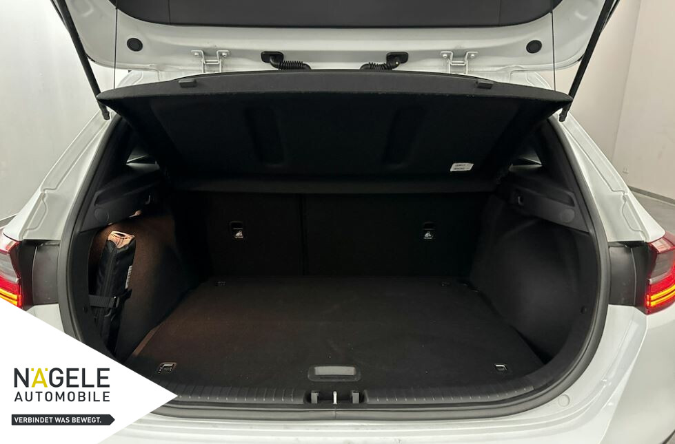 Ceed 1.5 T-GDI Vision Autom|NAVI+ACC+SHZ+CARPLAY