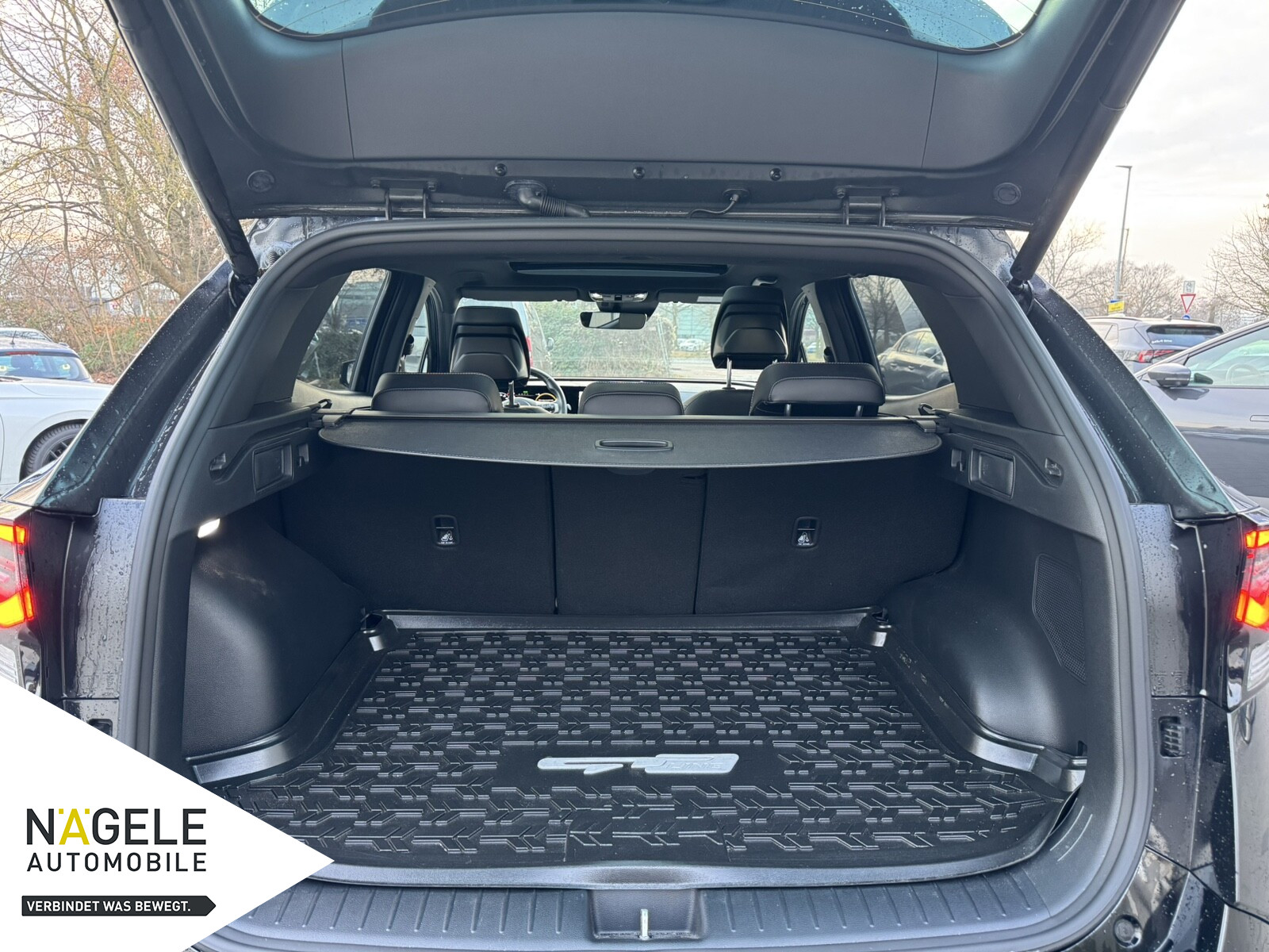 Sportage 1.6 T-GDI MH GT-Line4WD+Pano+DriveWise