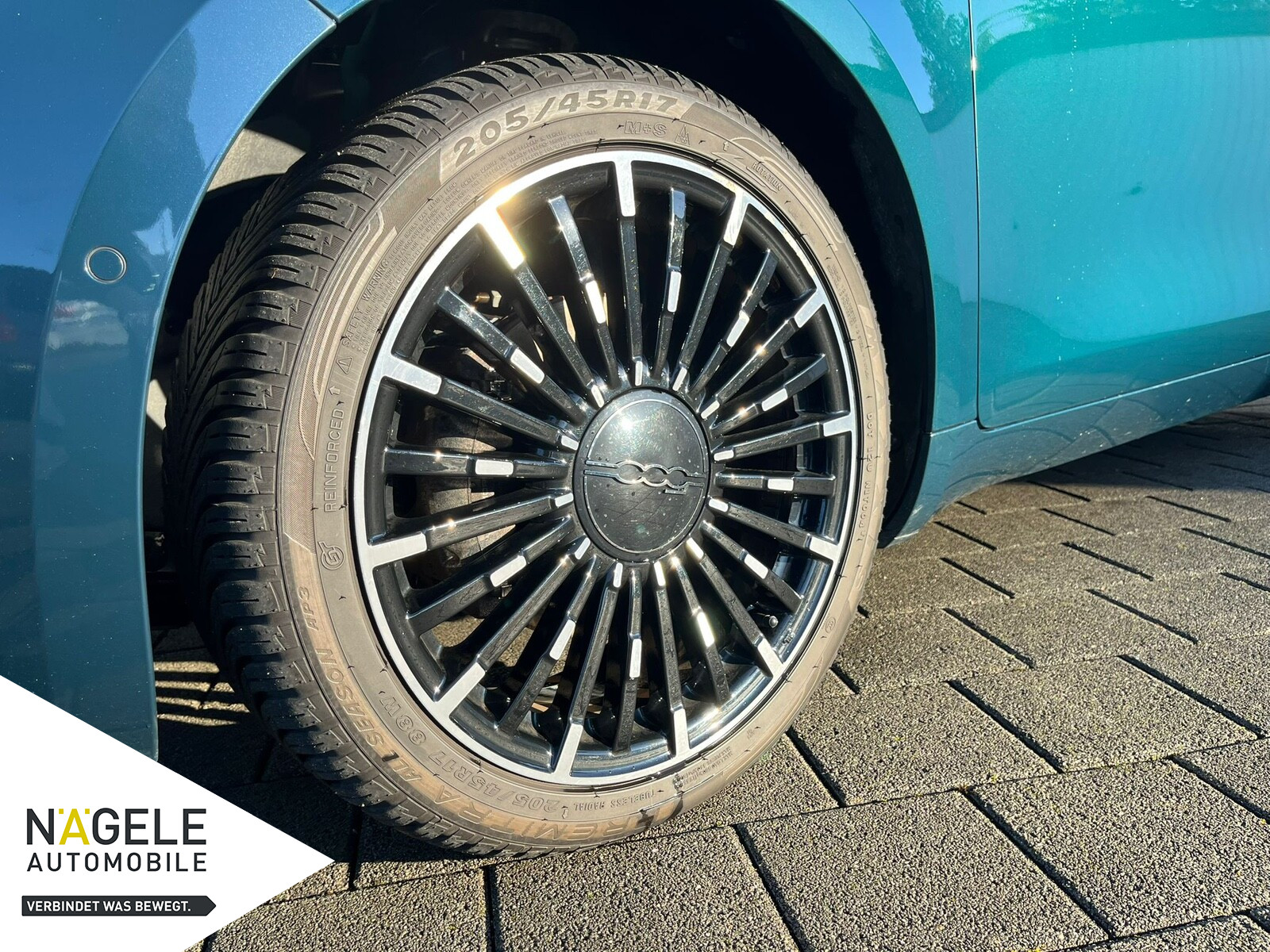 500e Icon 42 kWh 93% SOH|ACC+NAVI+SHZ+TOTWINKEL