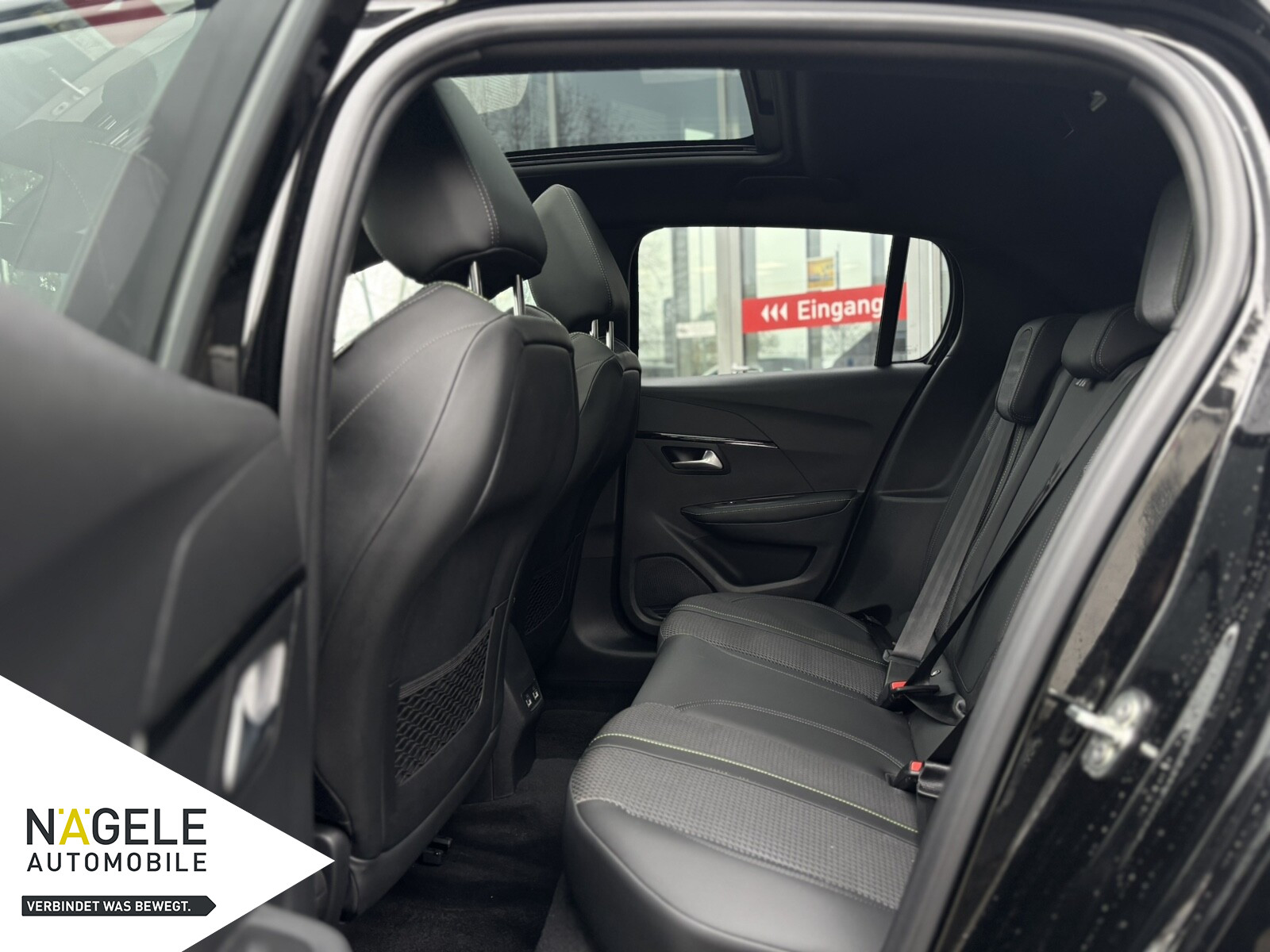 e-208 136 GT+|Navi| Panoramadach|SZH Pano.-Dach