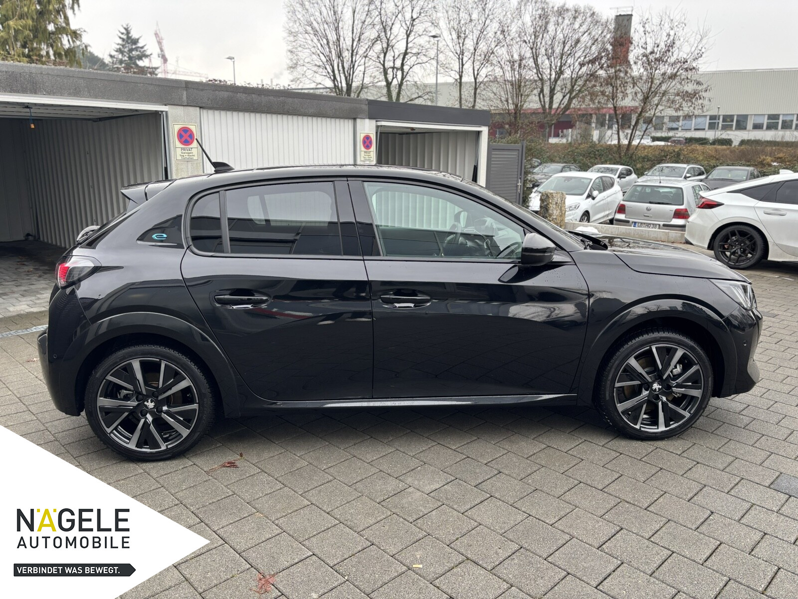 e-208 136 GT+|Navi| Panoramadach|SZH Pano.-Dach