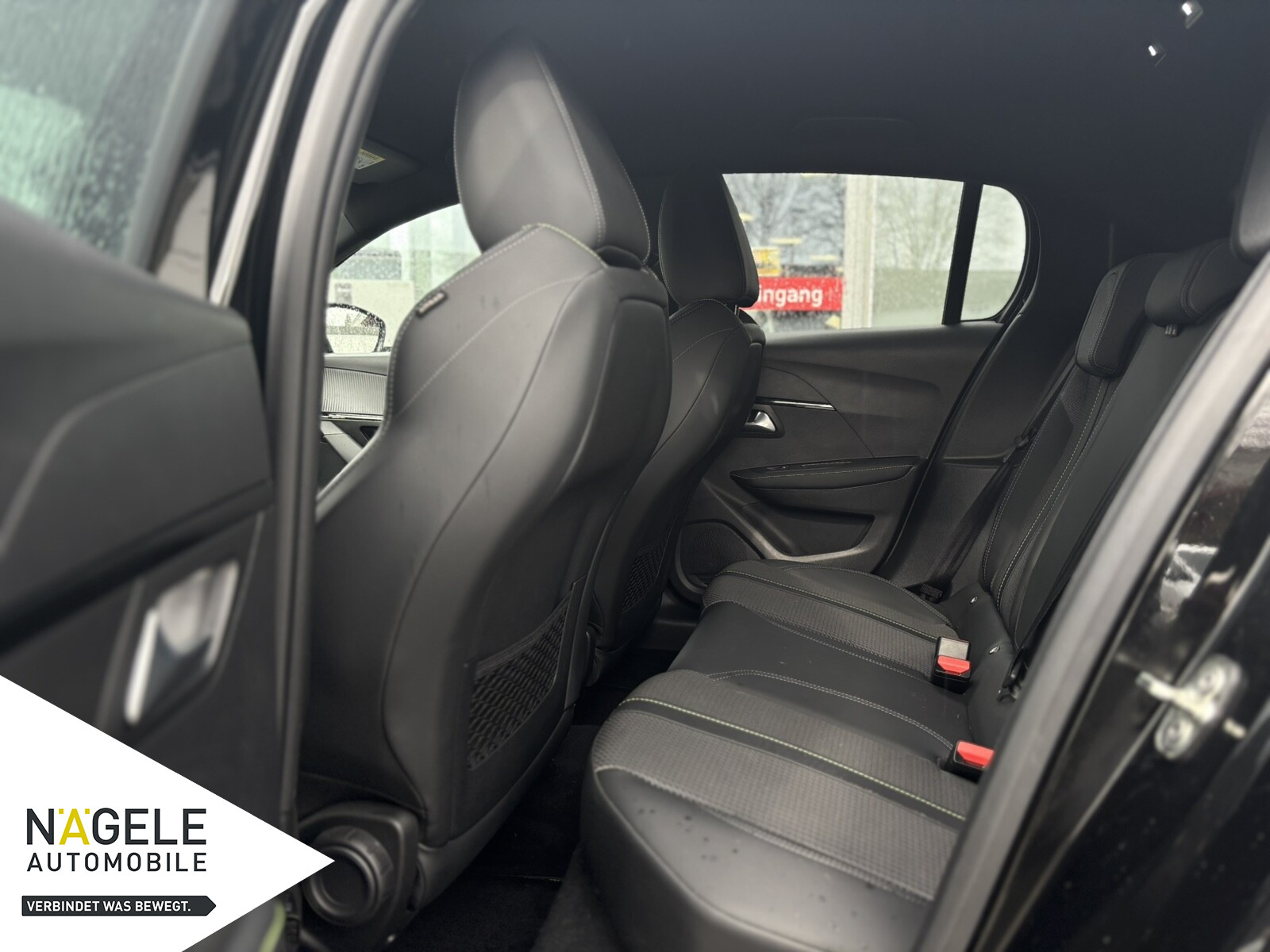 e-208 136 GT|Navi| Bluetooth|SZH Klima/LED/BC