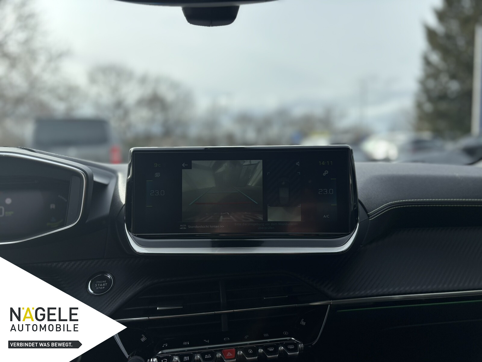 e-208 136 GT Pack|Navi| Panoramadach Pano.-Dach