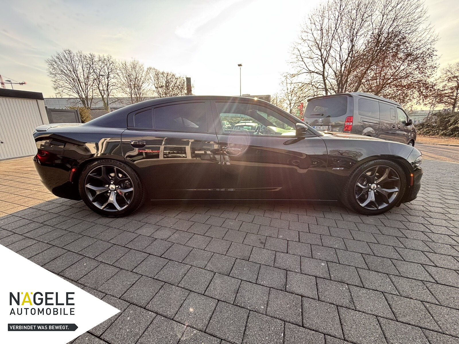 Charger 5.7 HEMI|LEDER+KEYLESS+ALPINE+SITZHEIZ