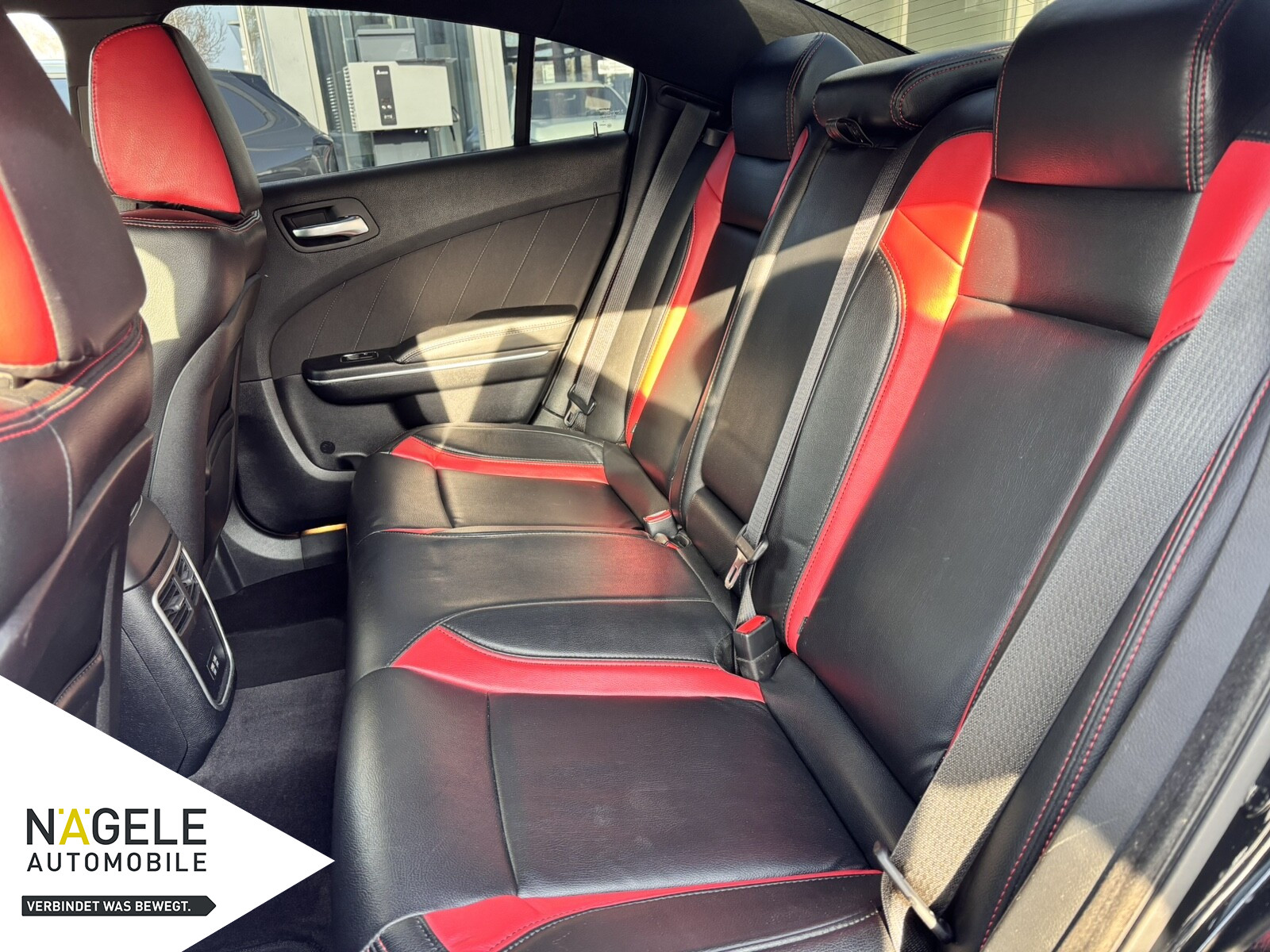 Charger 5.7 HEMI|LEDER+KEYLESS+ALPINE+SITZHEIZ