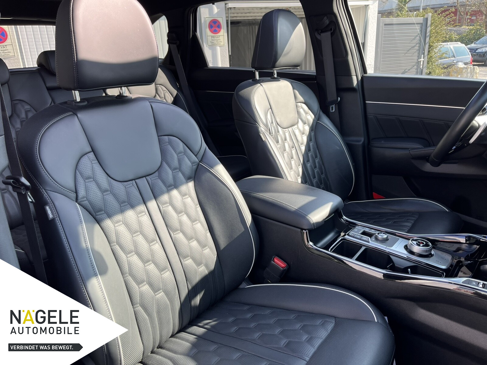 Sorento 2.2 CRDi 4WD Platinum|Navi| Schiebedach