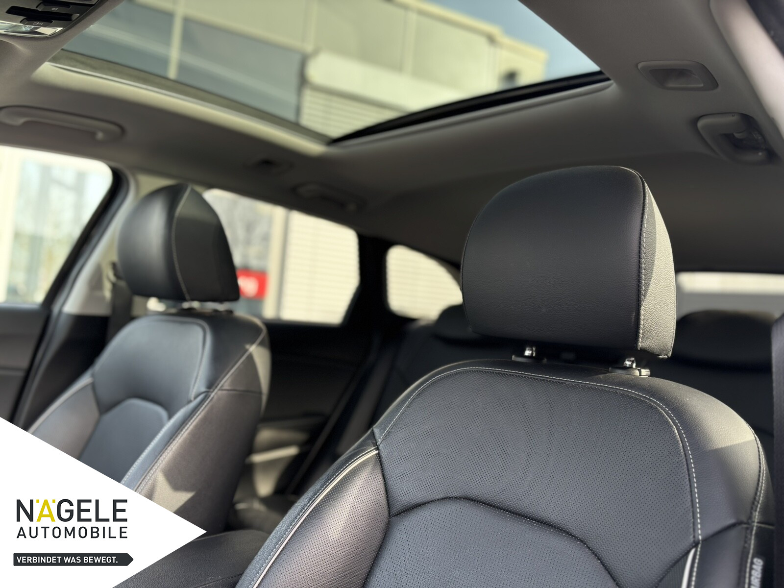 Ceed SW 1.5TGDI DCT Platinum|NAVI+ACC+LEDER+PANO