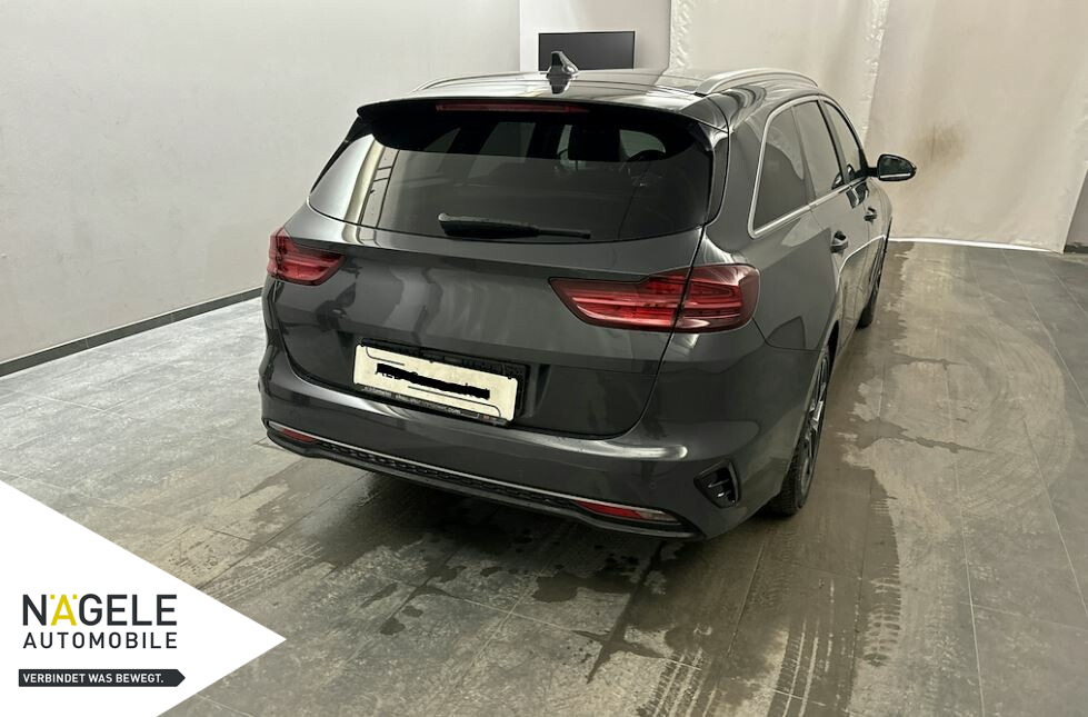 Ceed 1.5T-GDI DCT Platinum|NAVI+ACC+LEDER+PANO