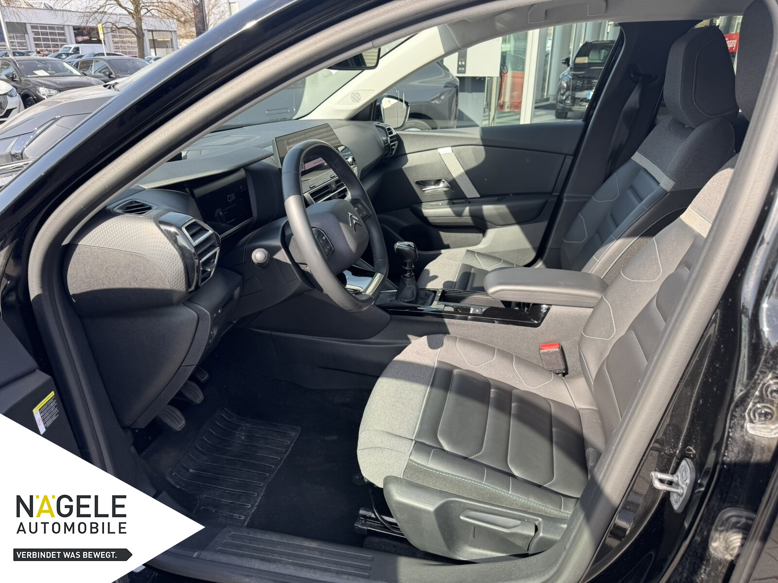 C4 1.2 PureTech 130 Shine|SHZ+NAVI+HUD+KAMERA