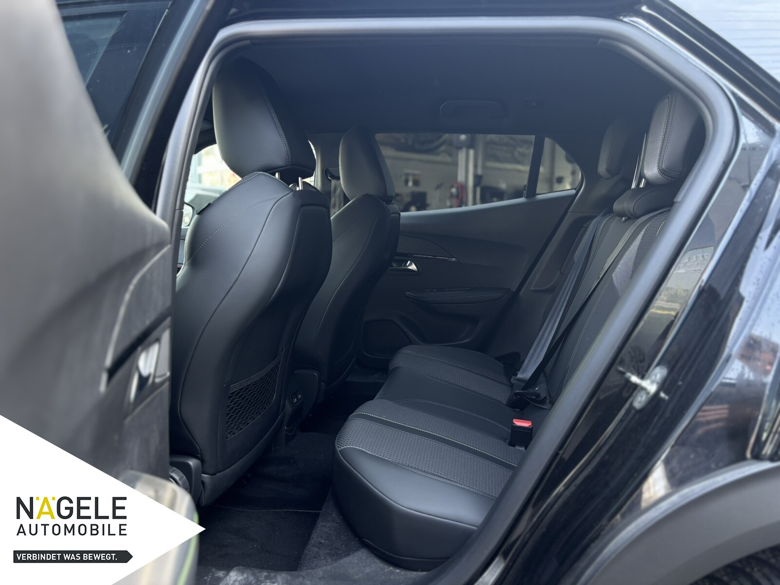 e-2008 GT Elektromotor|Navi| Wärmepumpe|SZH LED