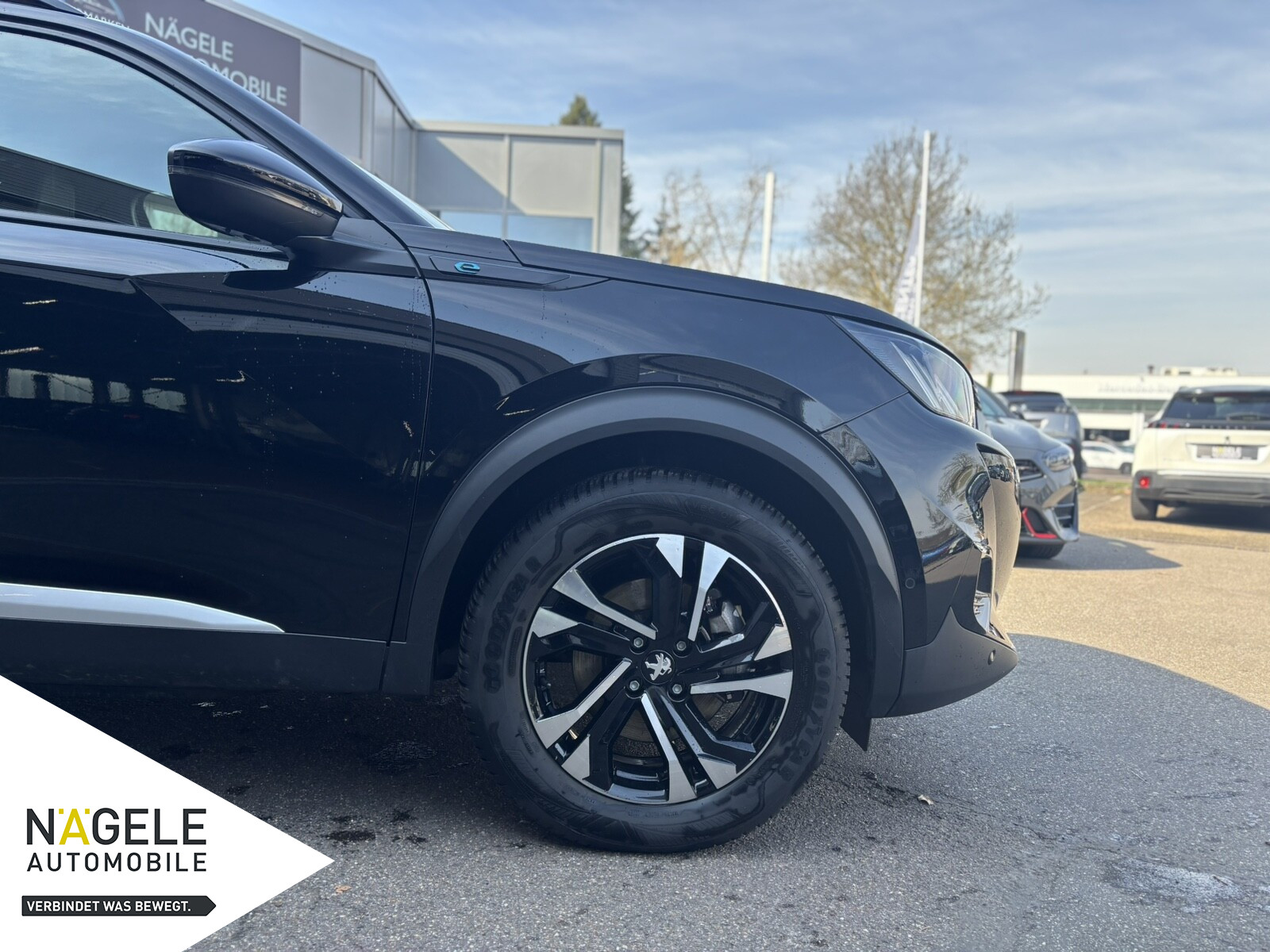 e-2008 GT Elektromotor|Navi| Wärmepumpe|SZH LED