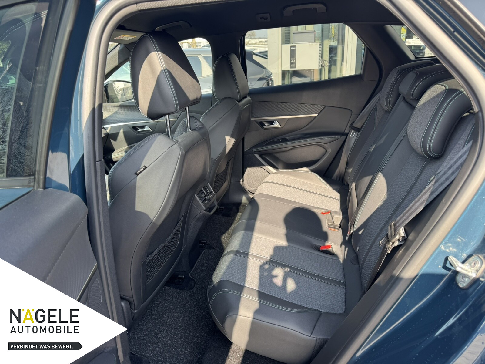 3008 1.2 Hybrid 136 GT|Navi| el. Heckklappe|SZH