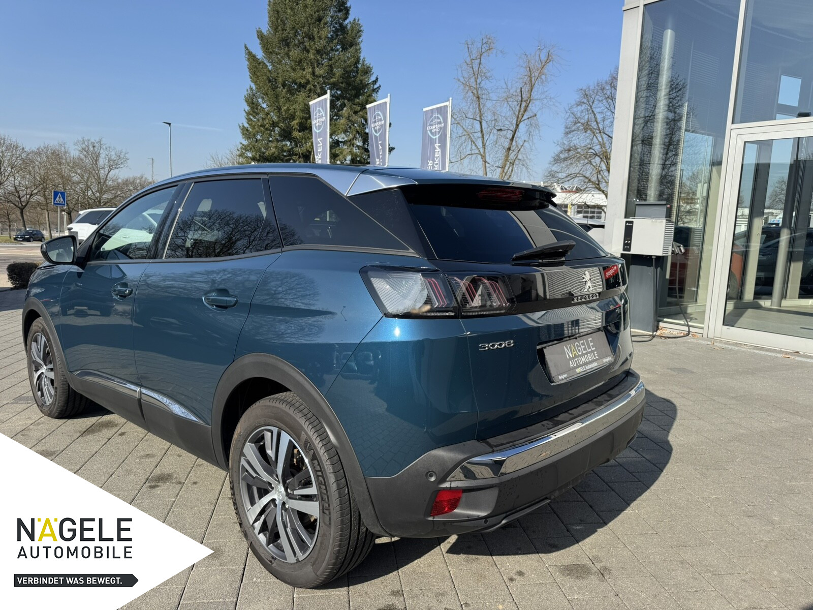 3008 1.2 Hybrid 136 GT|Navi| el. Heckklappe|SZH