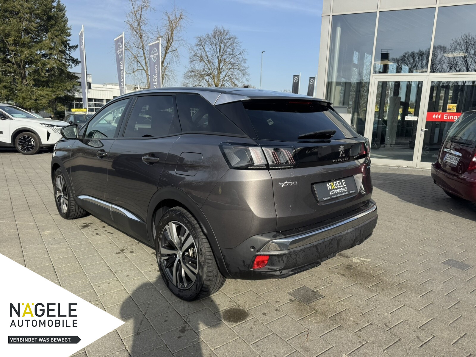 3008 Hybrid4 PHEV 300 Allure Pack|AHK+SHZ+NAVI