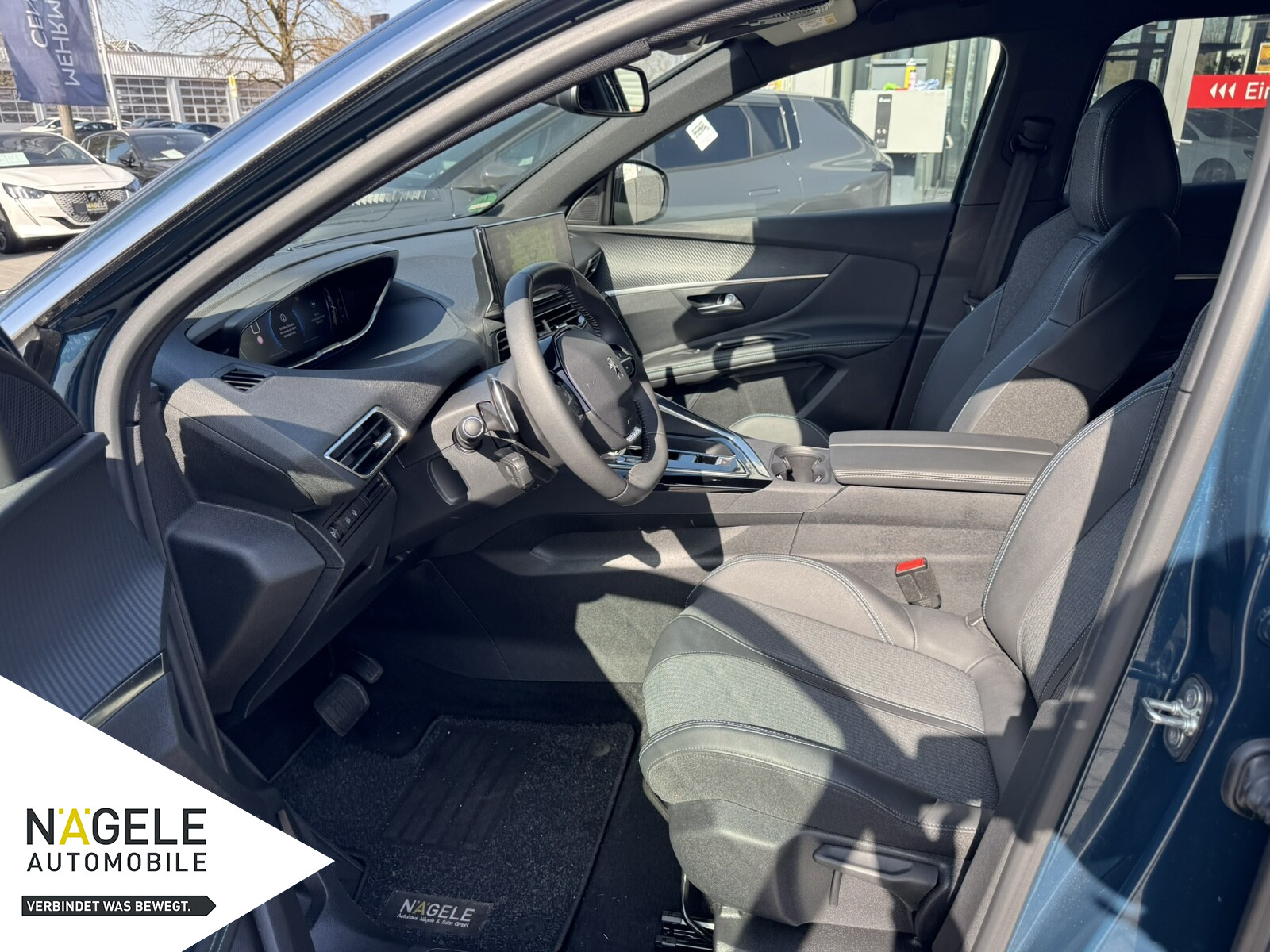 3008 1.2 Hybrid 136 Allure Pack|Navi| Bluetooth