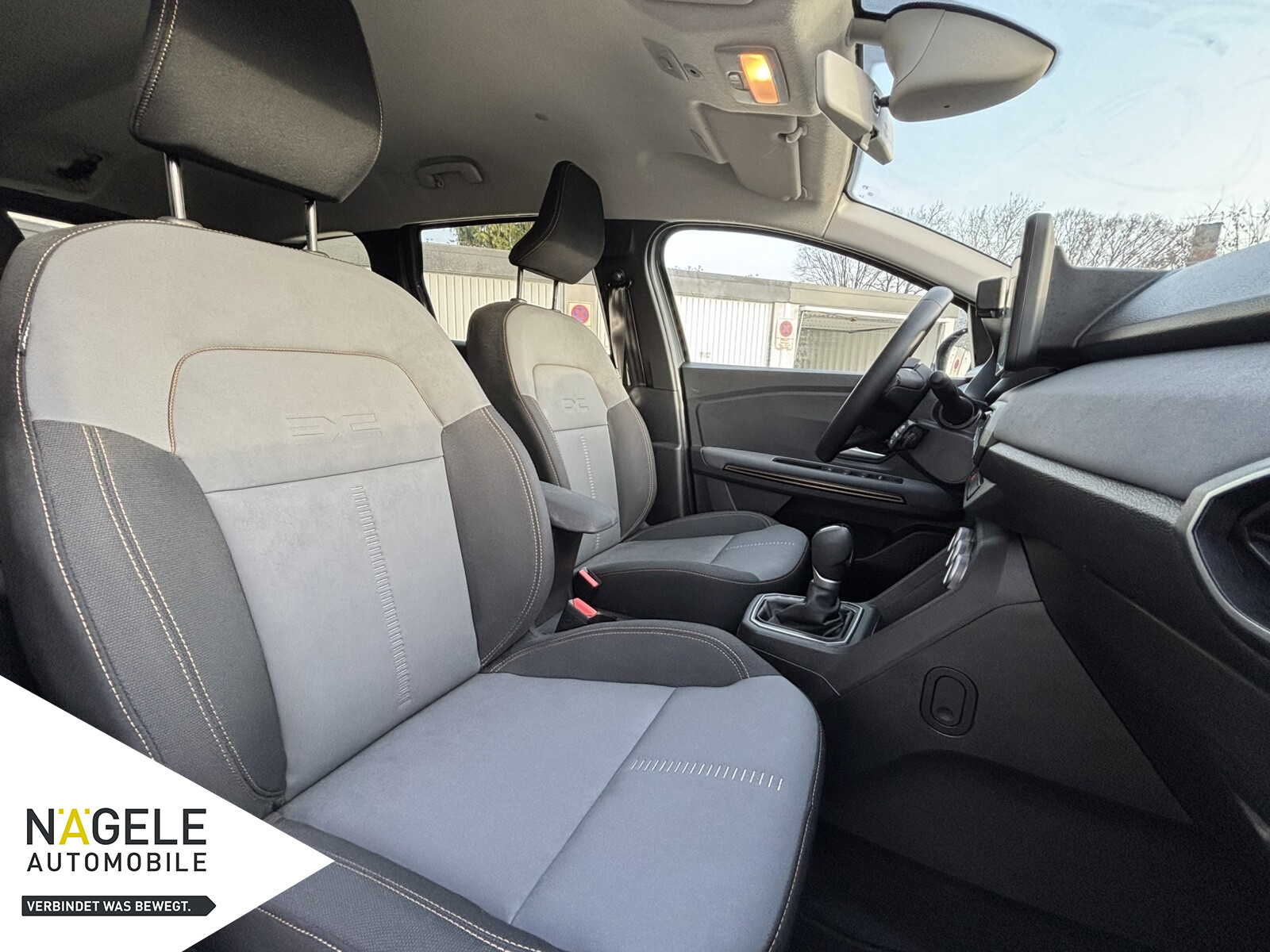 Jogger 1.6 E-TECH Hybrid 140 Extreme