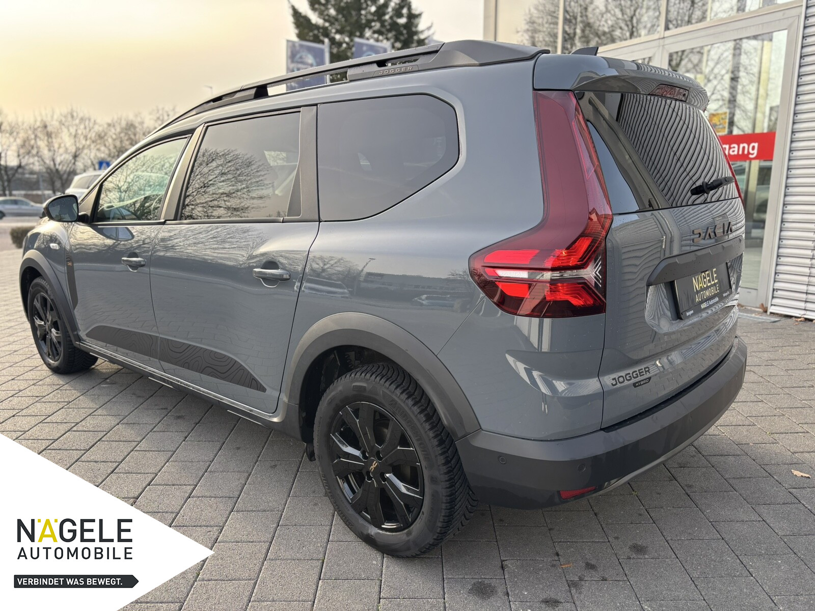 Jogger 1.6 E-TECH Hybrid 140 Extreme