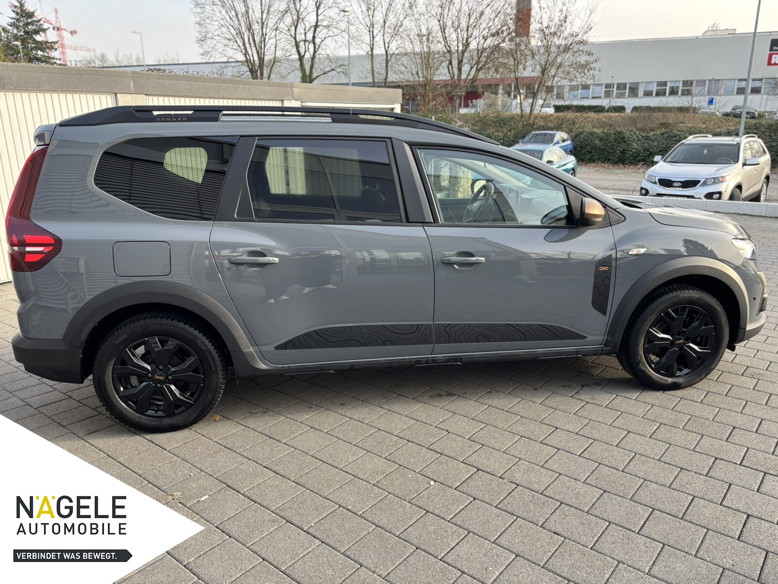 Jogger 1.6 E-TECH Hybrid 140 Extreme