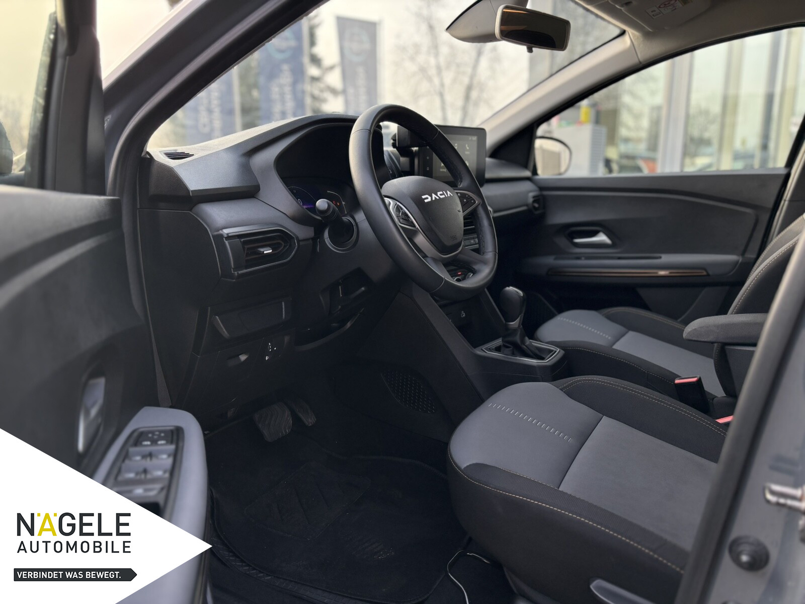 Jogger 1.6 E-TECH Hybrid 140 Extreme