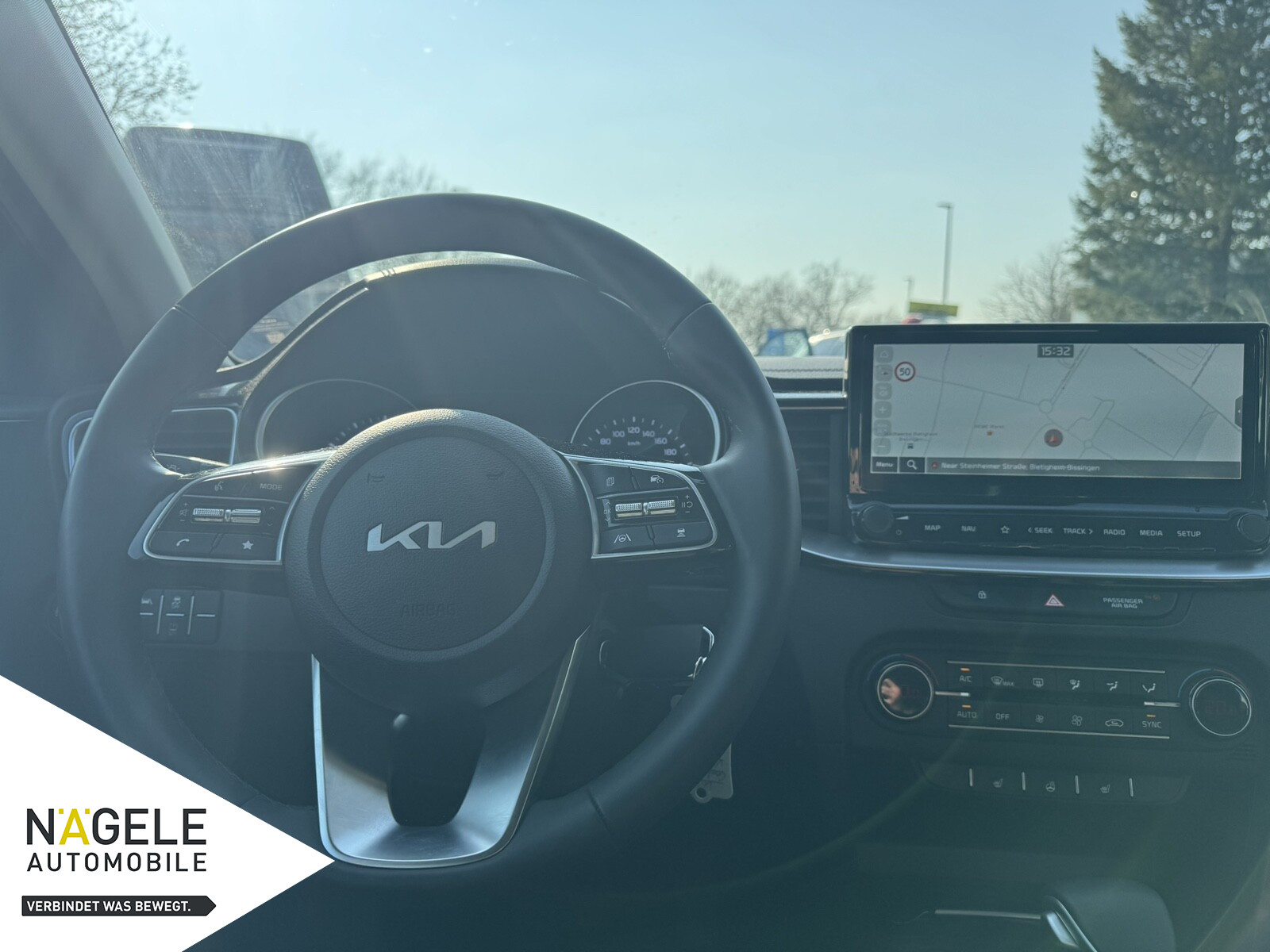 Ceed 1.5 T-GDI DCT|ACC+NAVI+SHZ+CARPLAY+KAMERA