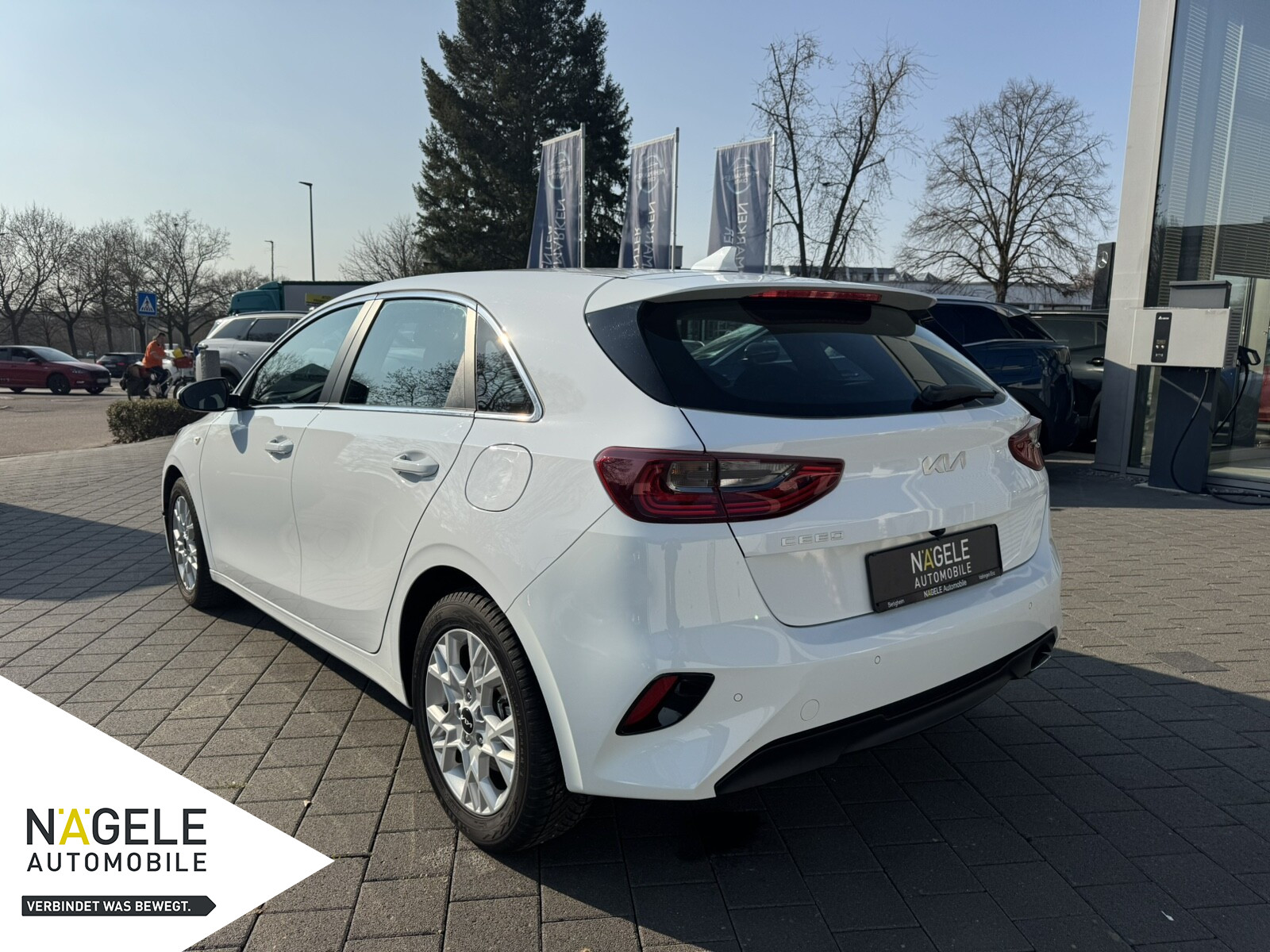 Ceed 1.5 T-GDI DCT|ACC+NAVI+SHZ+CARPLAY+KAMERA