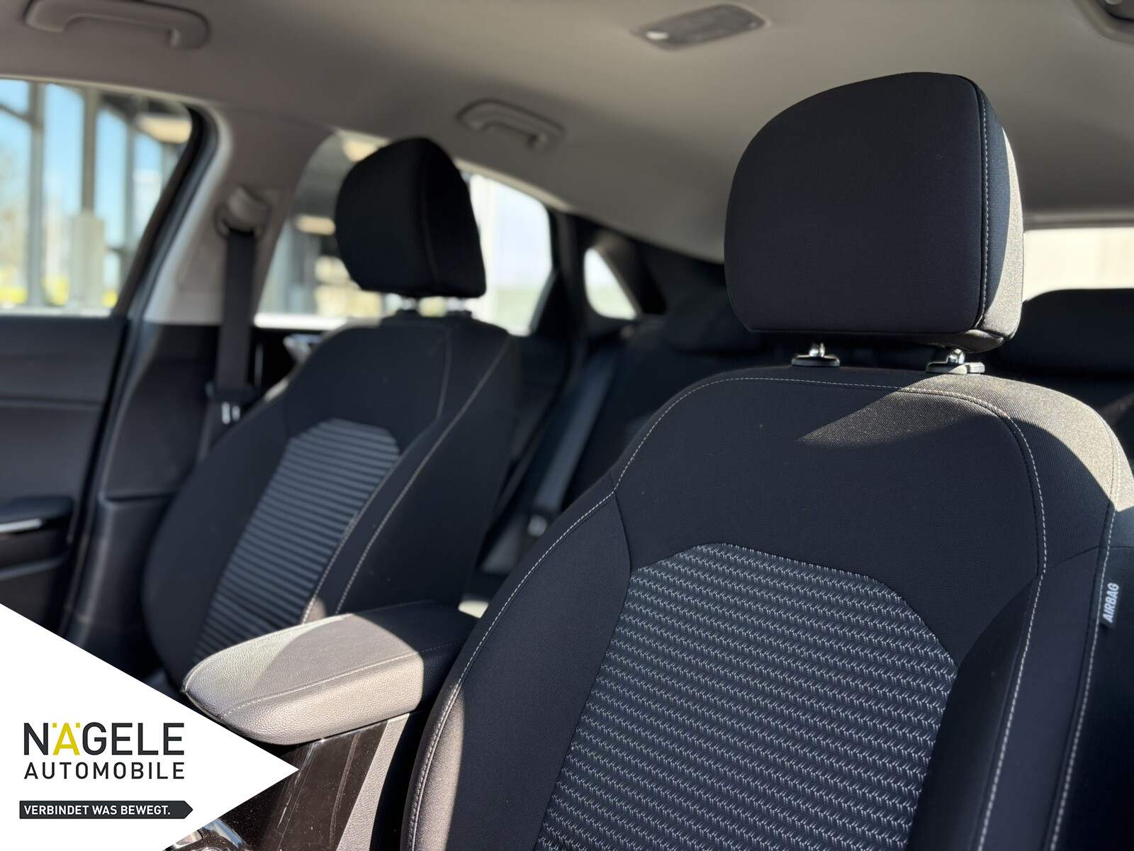 Ceed 1.5 T-GDI DCT|ACC+NAVI+SHZ+CARPLAY+KAMERA