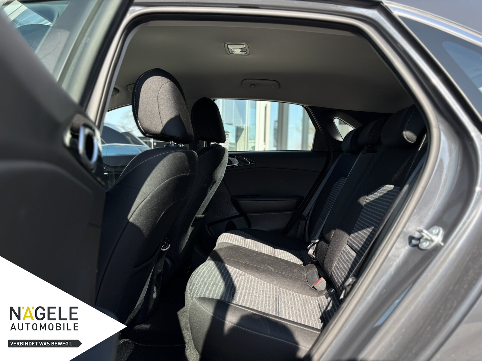 Ceed 1.5 T-GDI DCT|ACC+NAVI+SHZ+CARPLAY+KAMERA