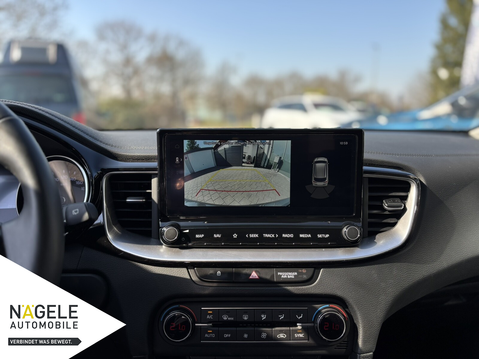 Ceed 1.5 T-GDI DCT|ACC+NAVI+SHZ+CARPLAY+KAMERA