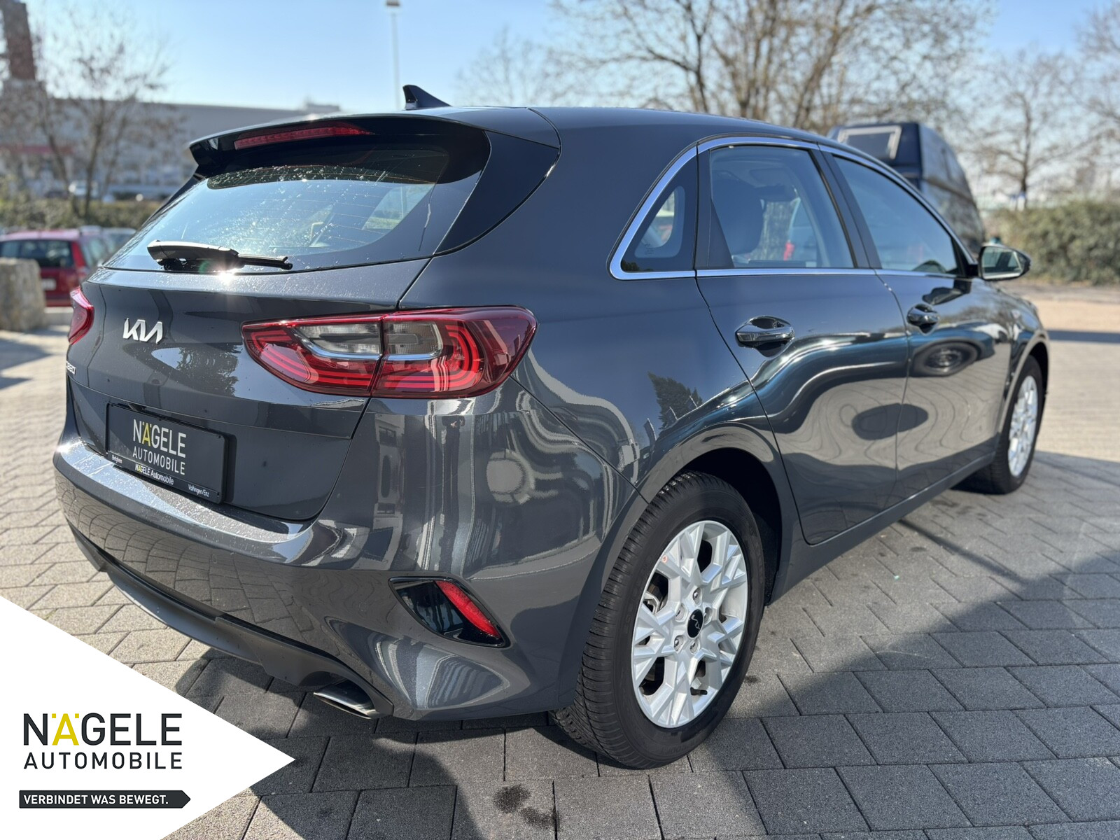 Ceed 1.5 T-GDI DCT|ACC+NAVI+SHZ+CARPLAY+KAMERA