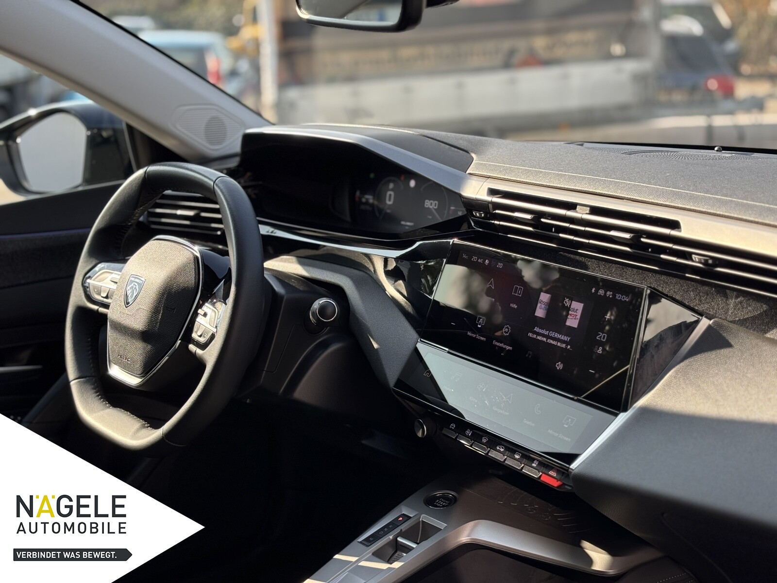 408 1.2 PURETECH+ALLURE+360°+SITZH+NAVI+CARPLAY