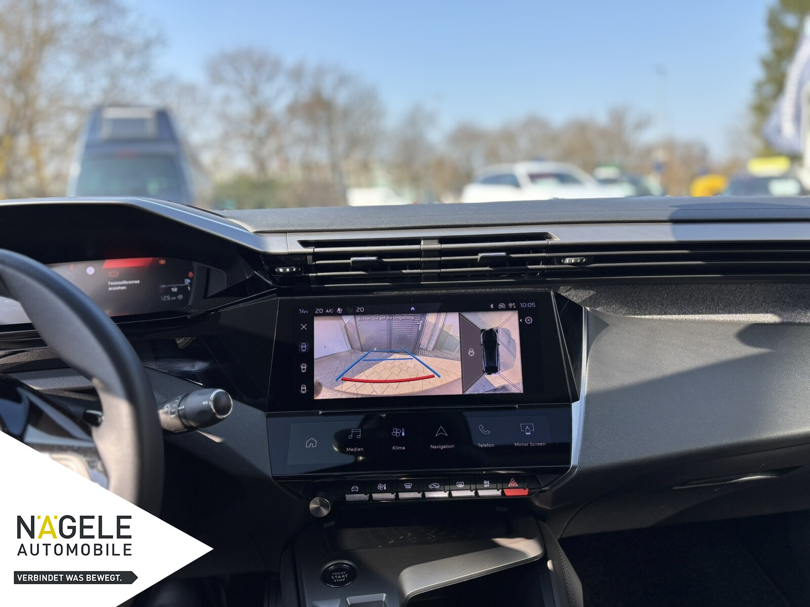 408 1.2 PURETECH+ALLURE+360°+SITZH+NAVI+CARPLAY