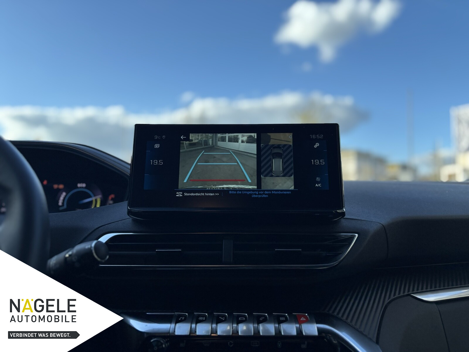 3008 1.2 Hybrid ALLURE+KAMERA+SITZH+NAVI+CARPLAY