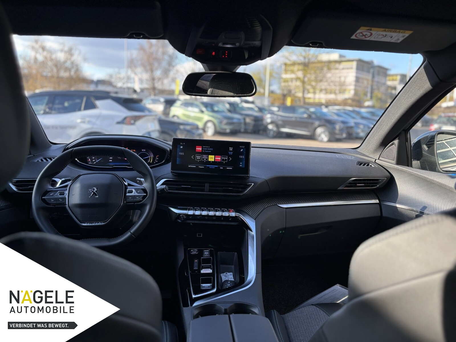 3008 1.2 Hybrid ALLURE+KAMERA+SITZH+NAVI+CARPLAY