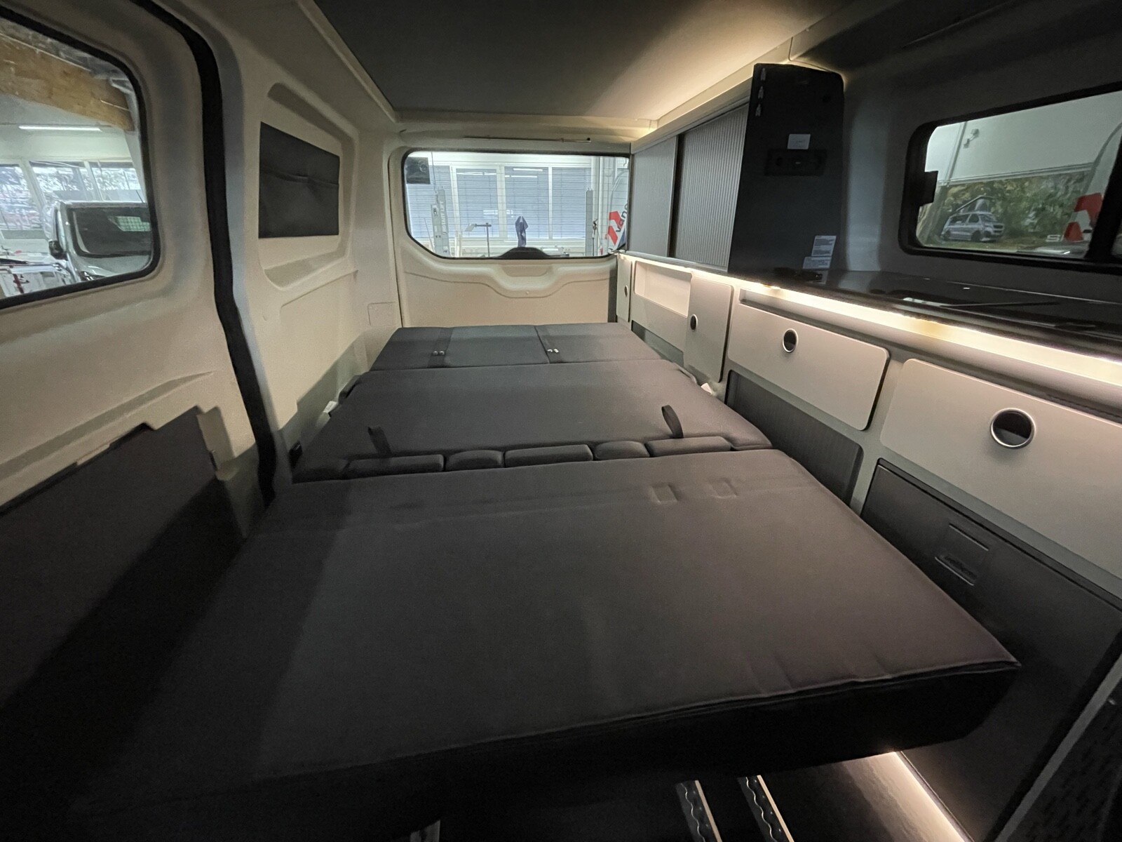 Transit Custom Panama P10+ Trend Autom./Klima/BC