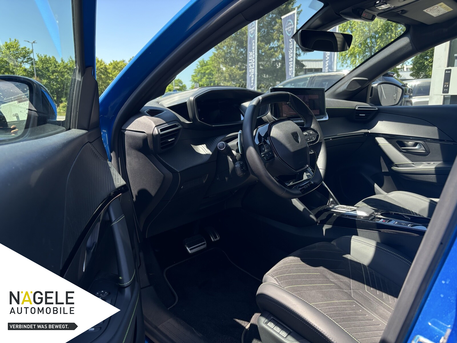 208 1.2 Hybrid 136 GT Automatik|Navi| Bluetooth