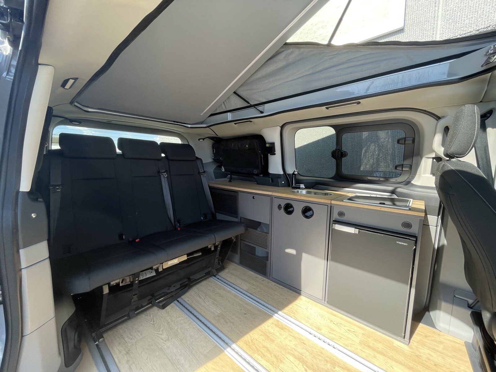 Vanexxt Tit. Plus Wohnmobil|AWD|dritte Batterie