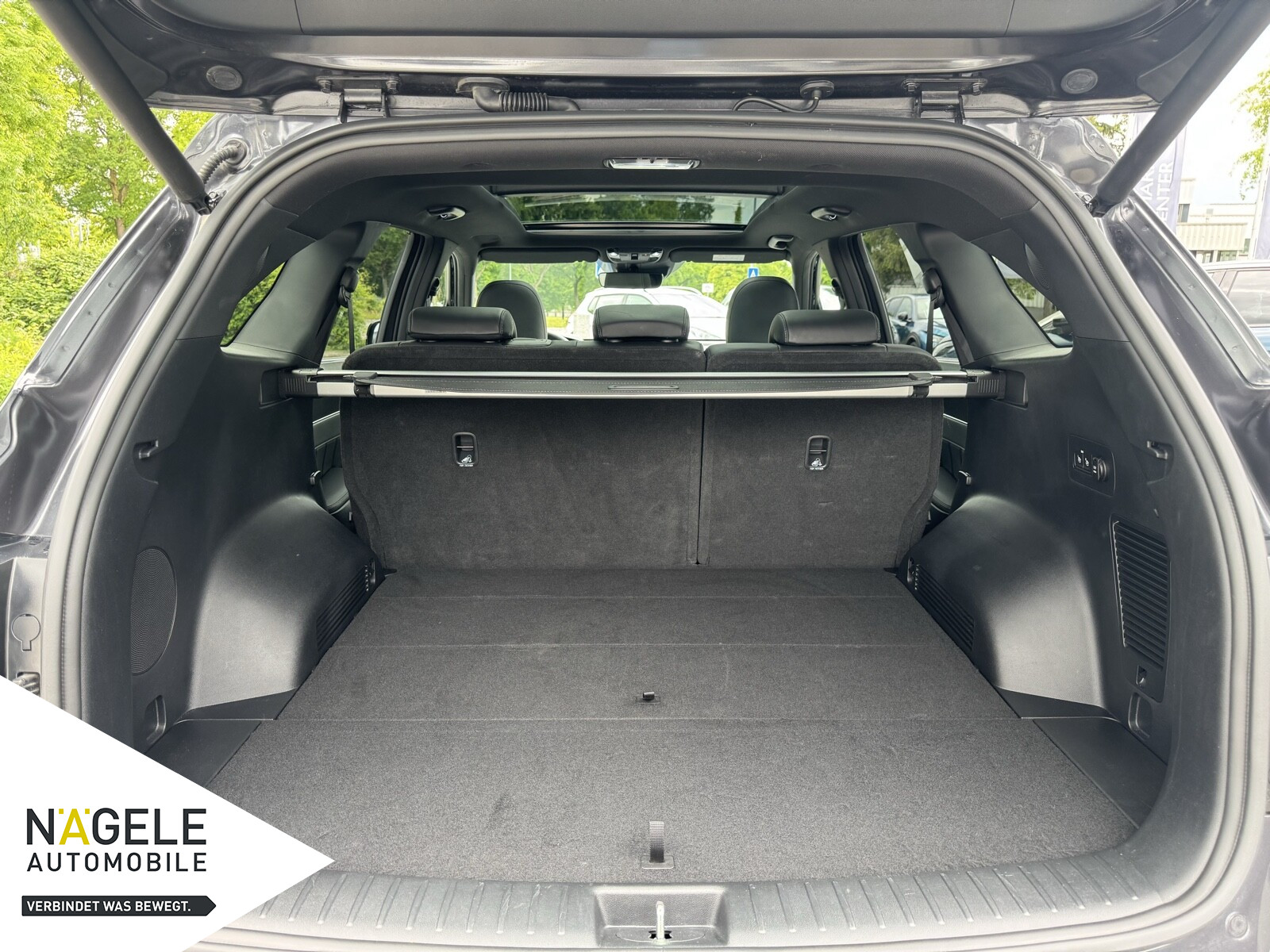 Sorento 1.6 T-GDI PHEV Platinum 4WD+ACC+Pano LED