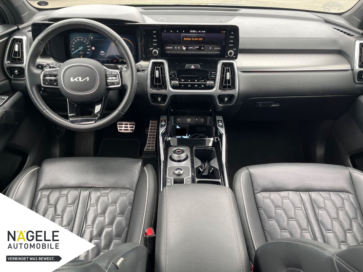 Sorento 2.2D Spirit 4WD 7Sitze|NAVI+PANO+ACC+HUD