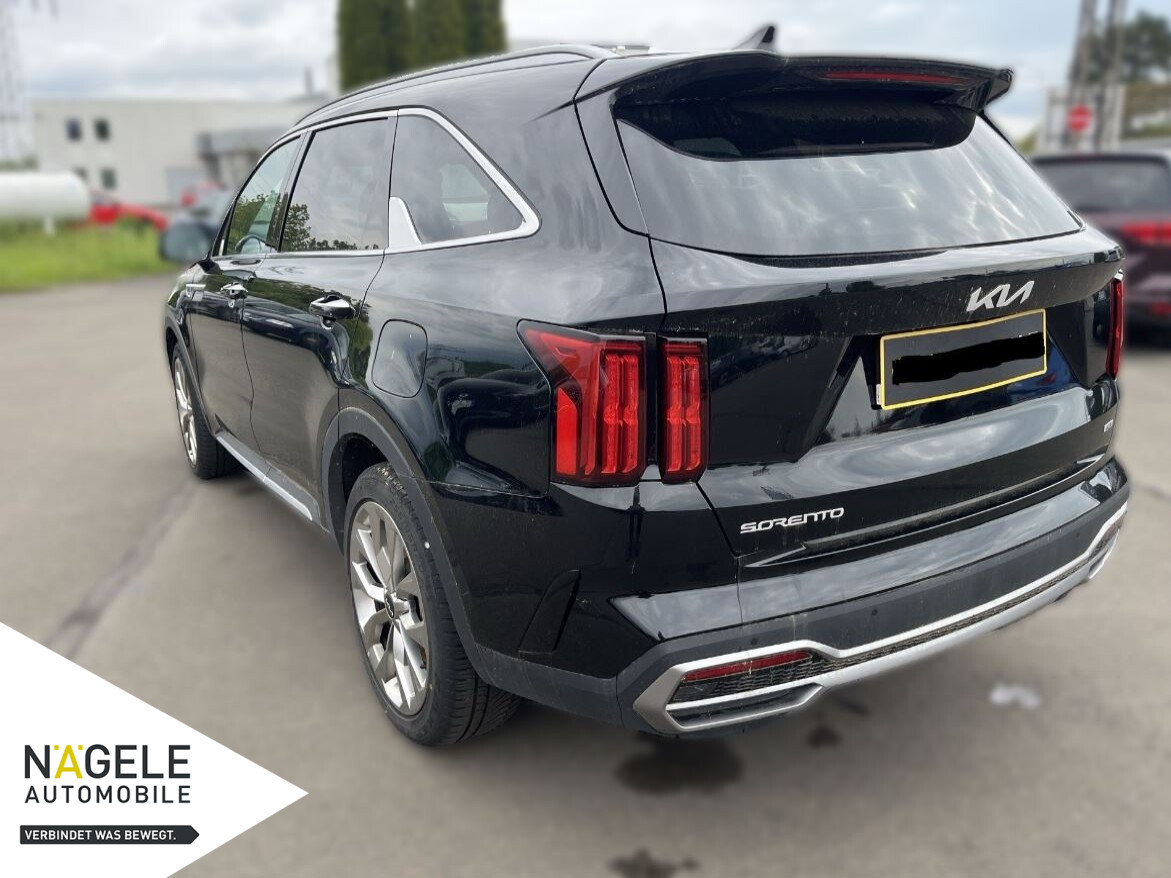 Sorento 2.2D Spirit 4WD 7Sitze|NAVI+PANO+ACC+HUD
