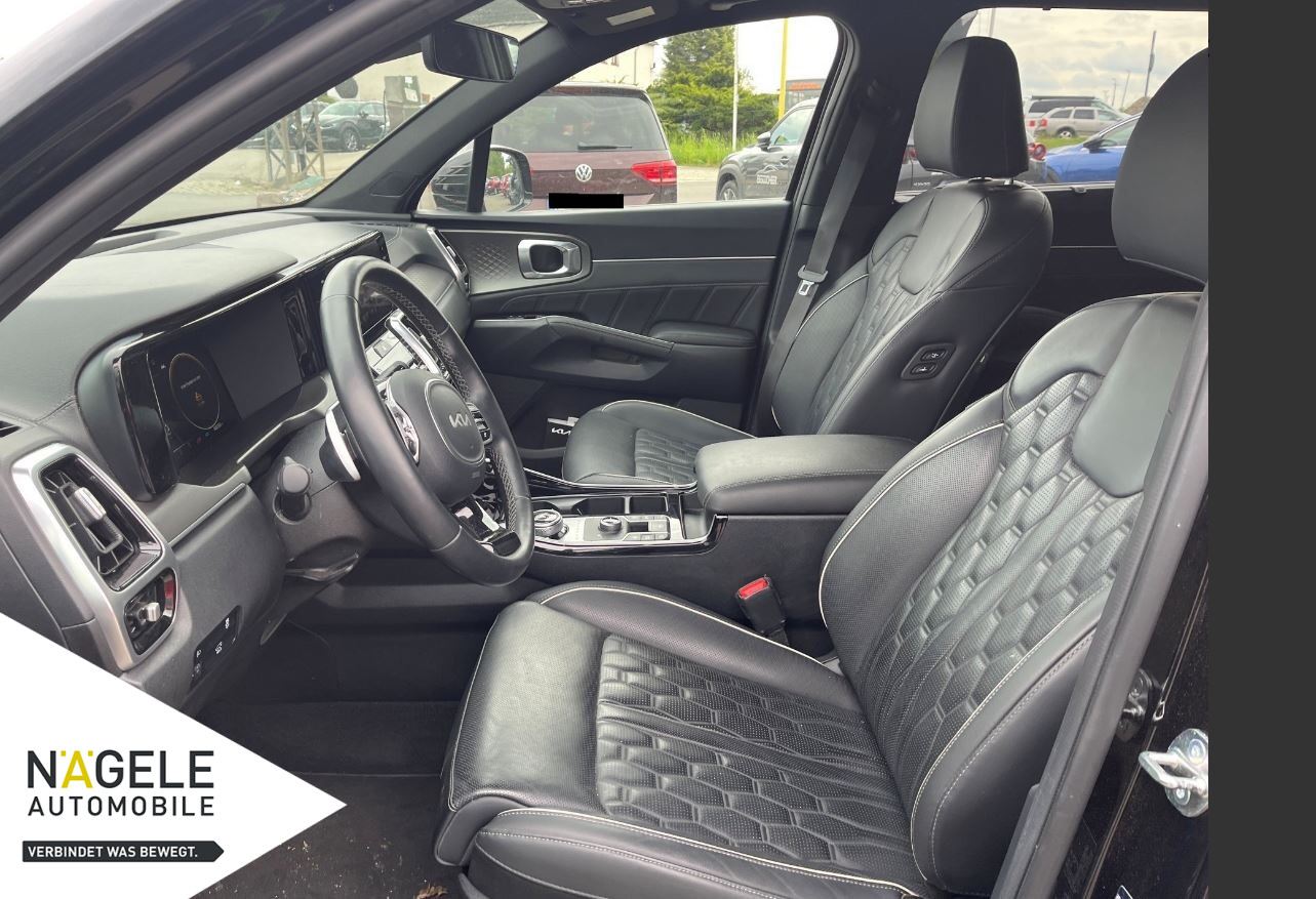 Sorento 2.2D Spirit 4WD 7Sitze|NAVI+PANO+ACC+HUD