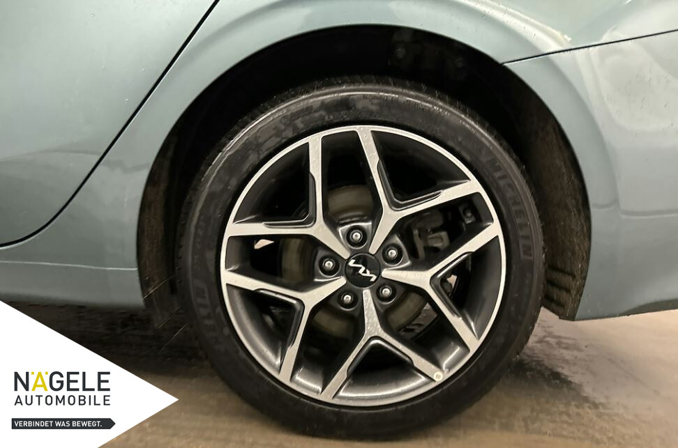 Ceed 1.6 CRDi MH Spirit|NAVI+ACC+TOTWINKEL+LED