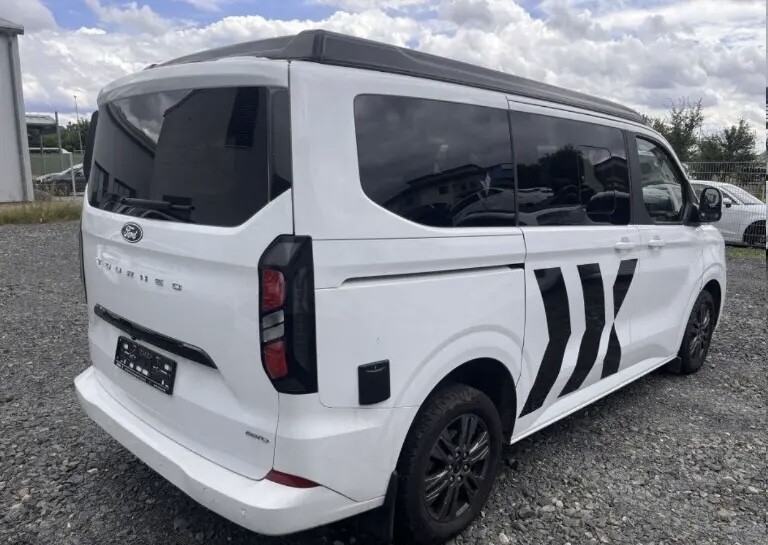 VANEXXT Tourneo Custom Wohnmobil / AWD Titanium