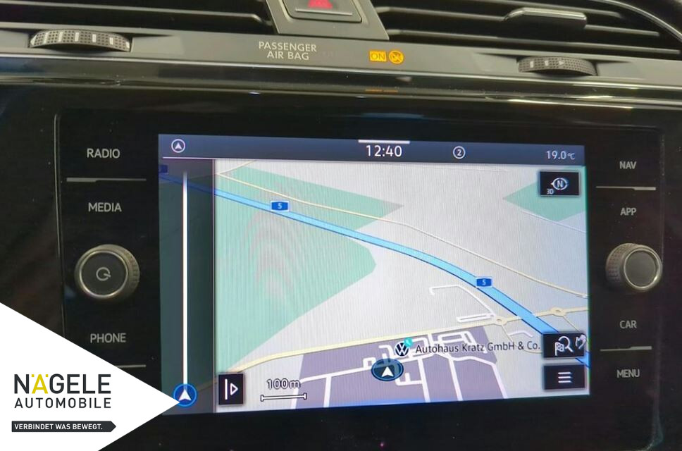 Touran 2.0 TDI DSG Highline|ACC+NAVI+LED+KAMERA