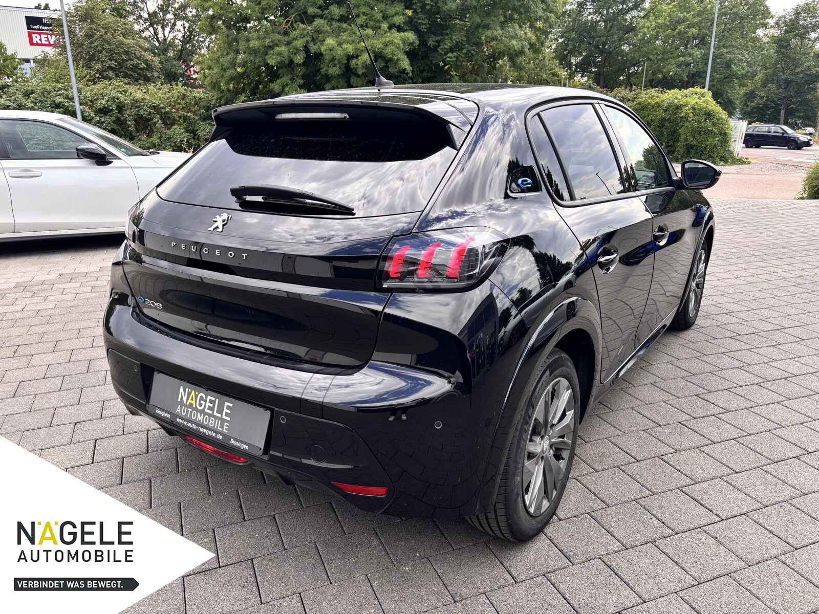 e-208 136 Allure Pack|Navi| Bluetooth|SZH Klima