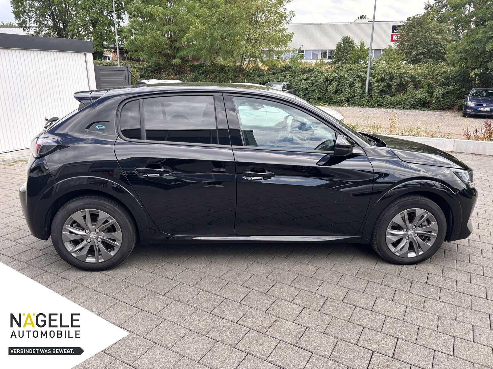 e-208 136 Allure Pack|Navi| Bluetooth|SZH Klima