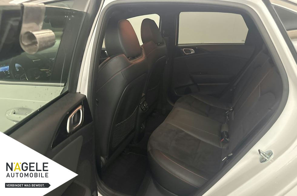 Ceed GT 1.6T-GDI|NAVI+ACC+LEDER+SHZ+KEYLESS