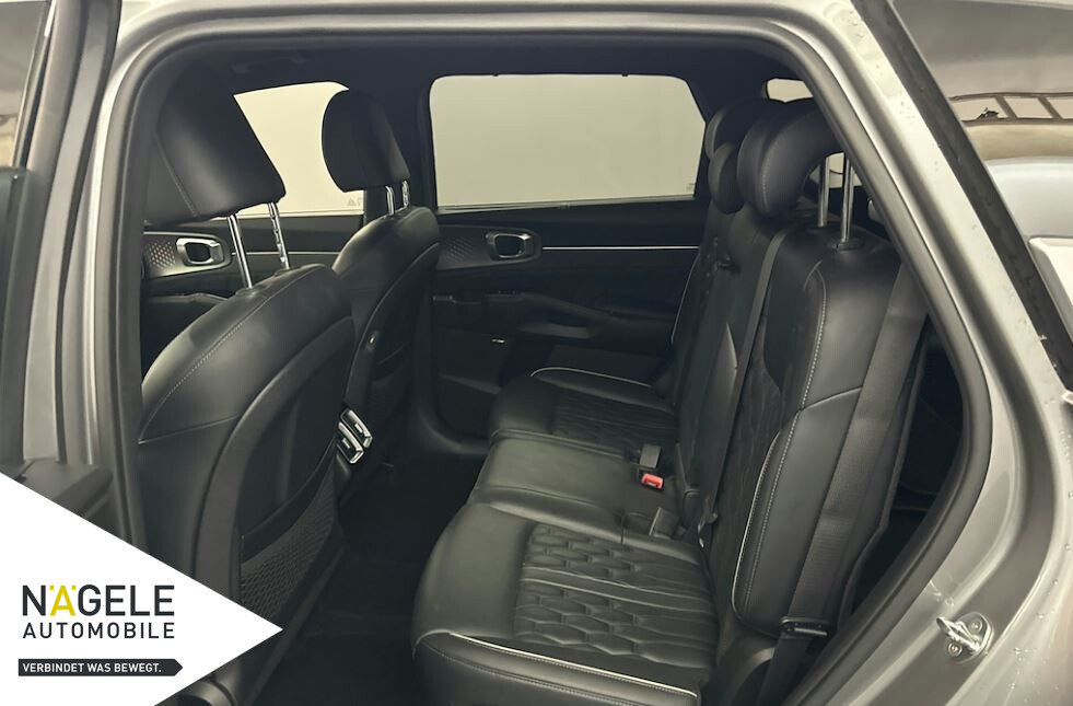 Sorento 2.2 CRDi 4WD Platinum|NAVI+HUD+NAPPA+AHK