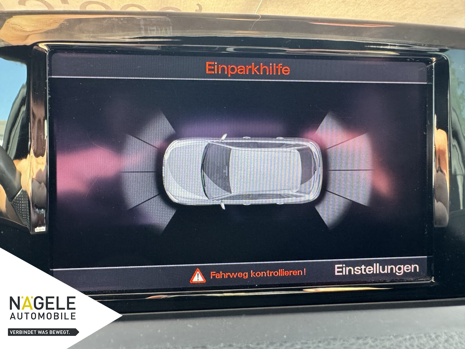 Q3 2.0 TDI quatro sport|S-Line+AHK+SHZ+NAVI