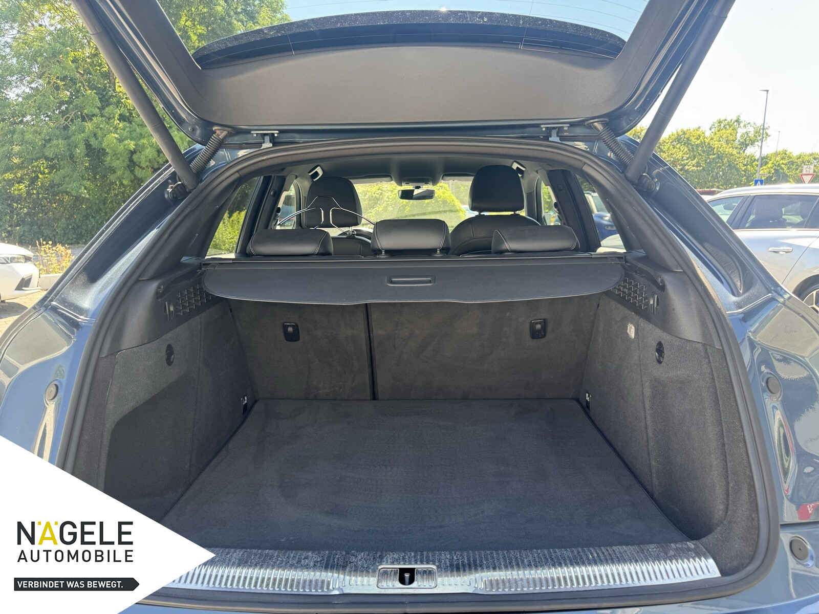 Q3 2.0 TDI quatro sport|S-Line+AHK+SHZ+NAVI
