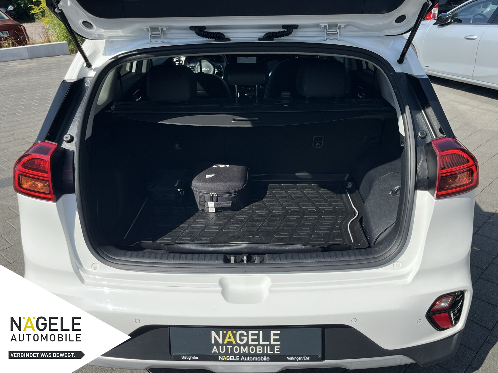 Niro 1.6PHEV Spririt|ACC+NAVI+LED+RFK+GLASDACH